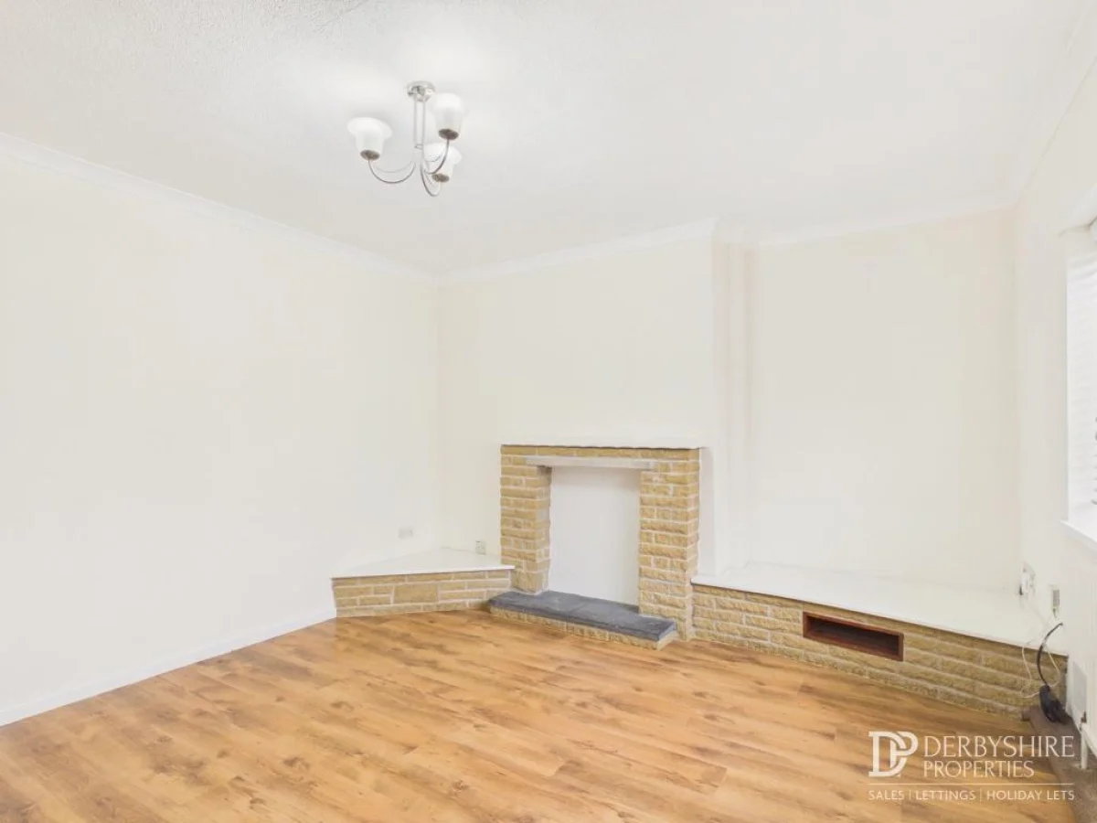 Flat Sitwell Villas in North East Derbyshire