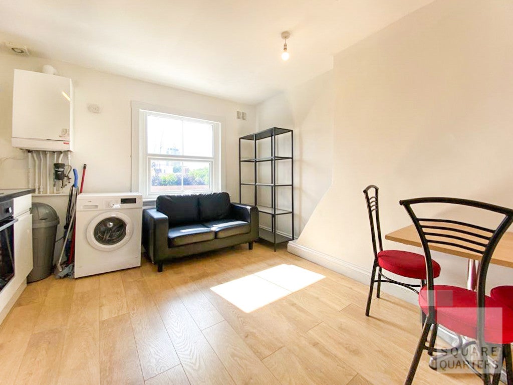 Flat Pulteney Terrace in Greater London