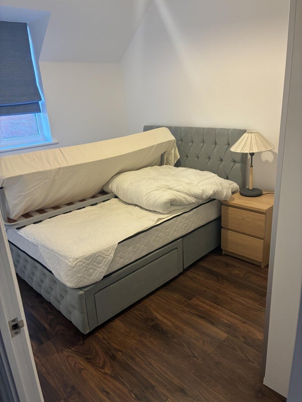 Flat Tolsey Gardens in Gloucester