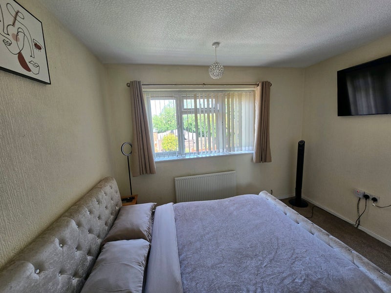 Room Borrowdale Road in Middleton