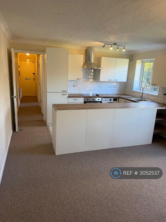 Flat Findlay Close in Rainham