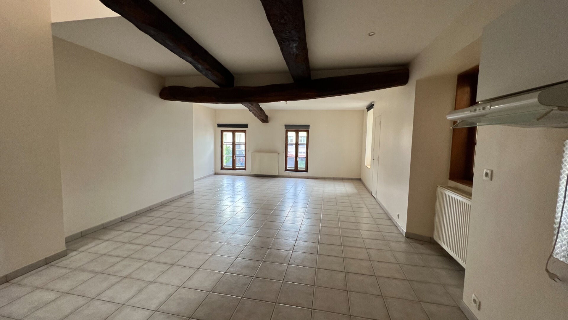 Appartement Place de la Mairie à Saint-Méen-le-Grand