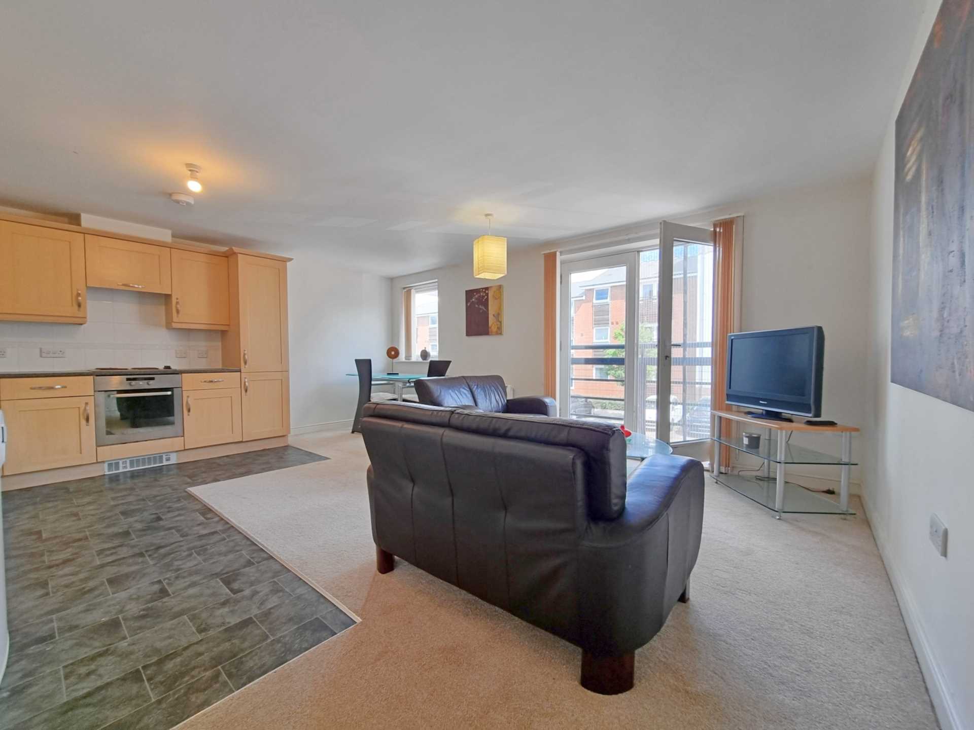 Flat Siloam Place in Ipswich