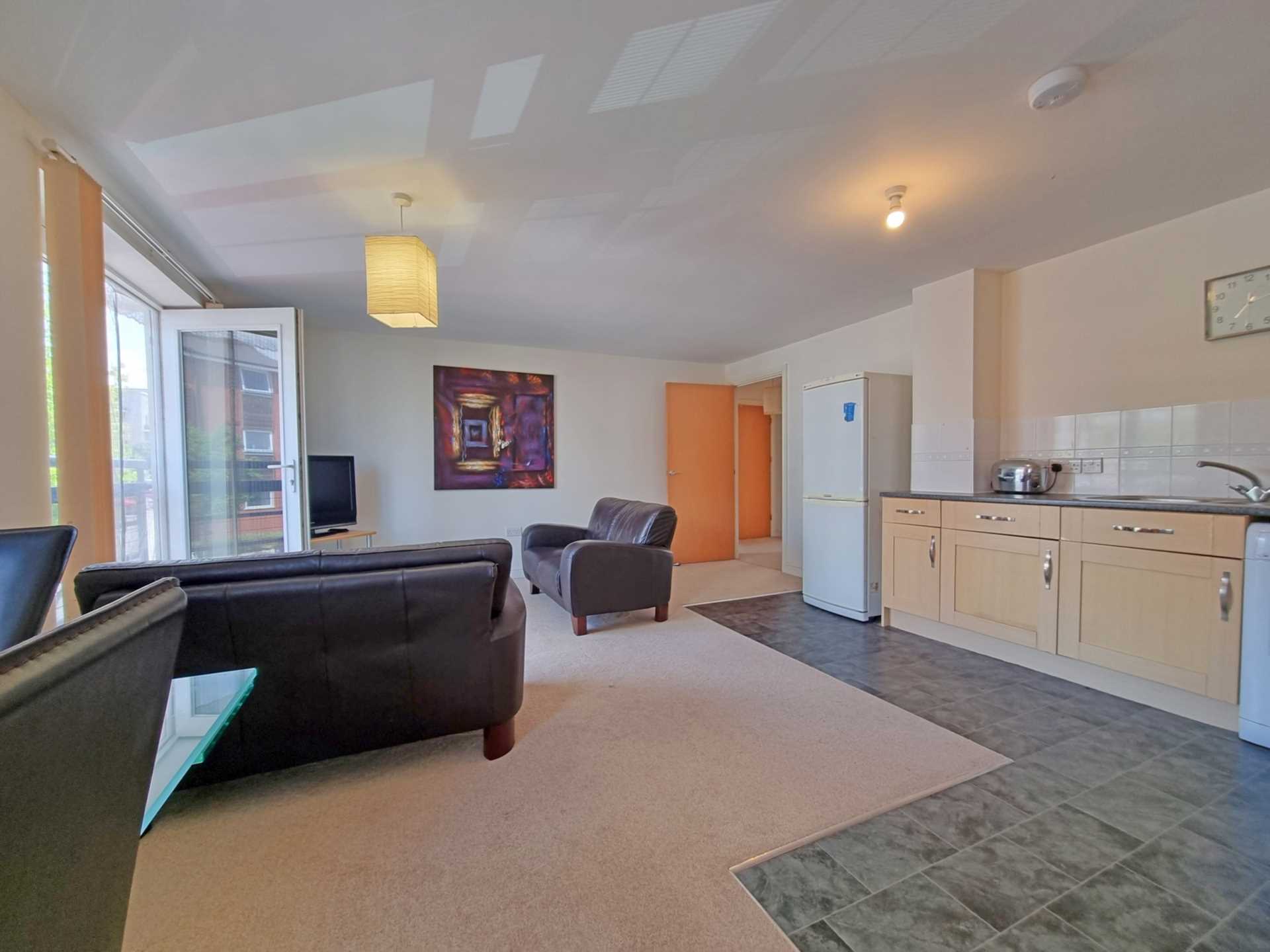 Flat Siloam Place in Ipswich