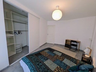 Chambre Rue du Bois à Saint-Étienne
