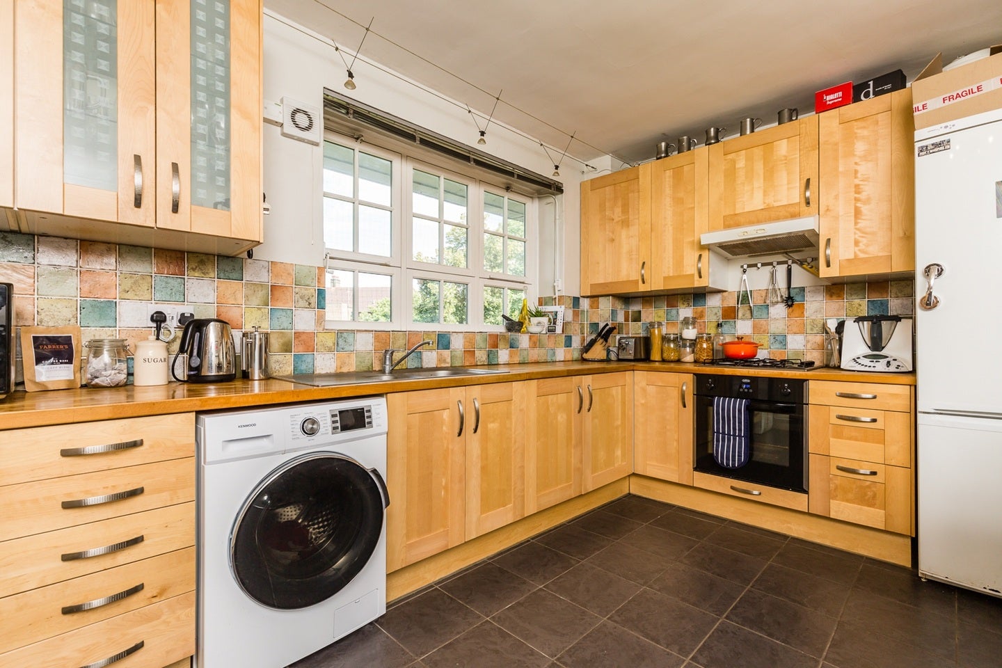 Flat Newburn Street in Greater London