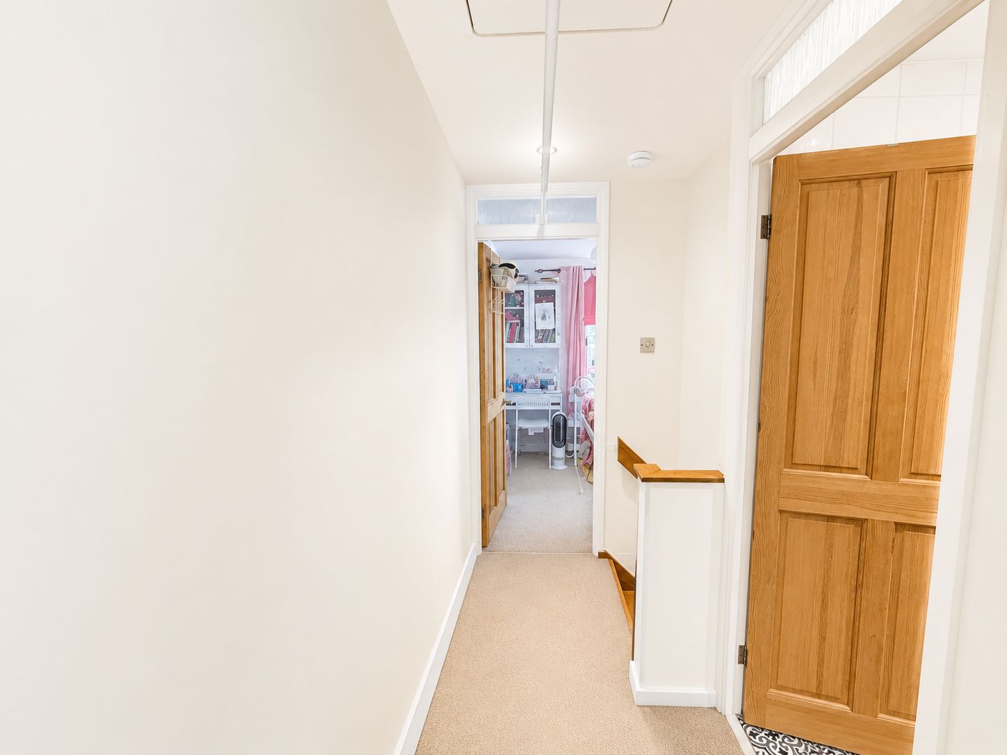 Flat Sellwood Drive in Greater London