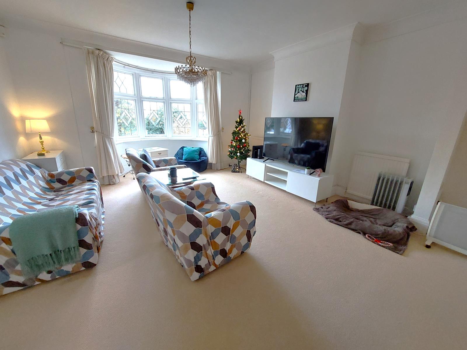 House Mount Avenue in Greater London