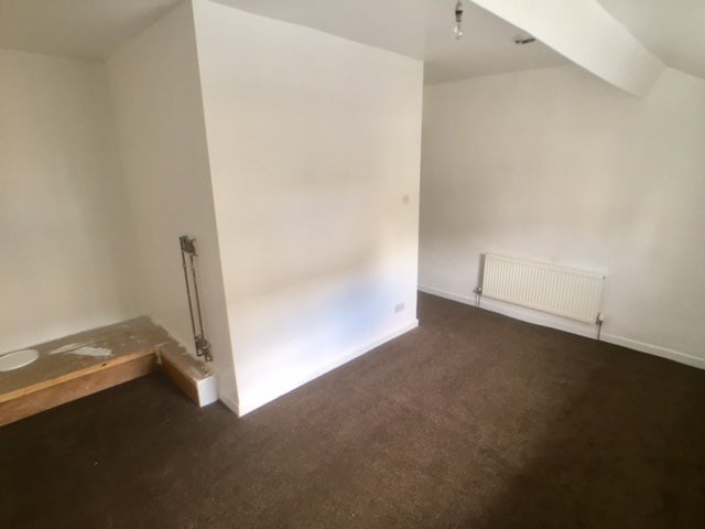 Flat Queen Street in Hyndburn
