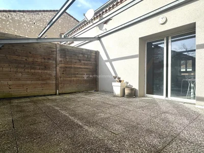 Flat Maison de Quartier de Cantepau in Albi