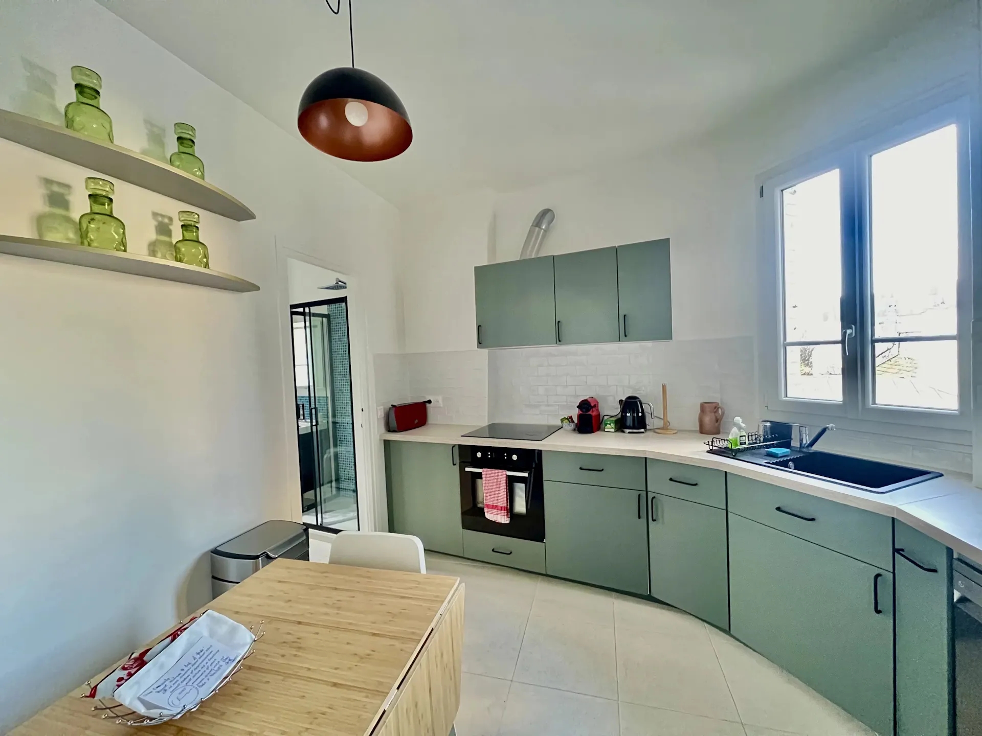 Flat Square Vermenouze in Paris