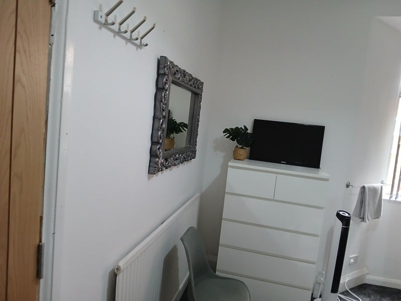 Room Kimberley Road in Leicester