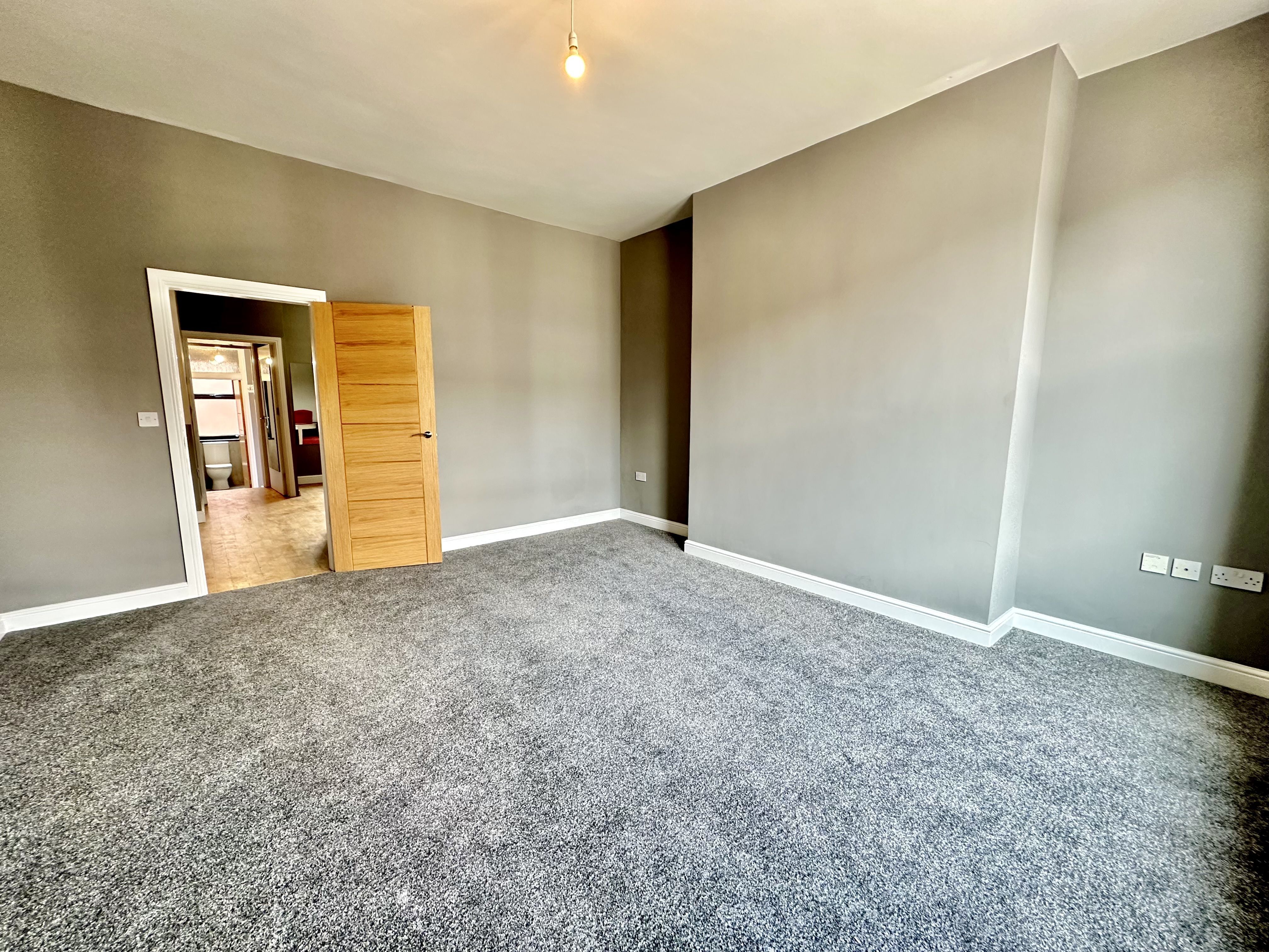 Flat Abbeydale Road in Sheffield