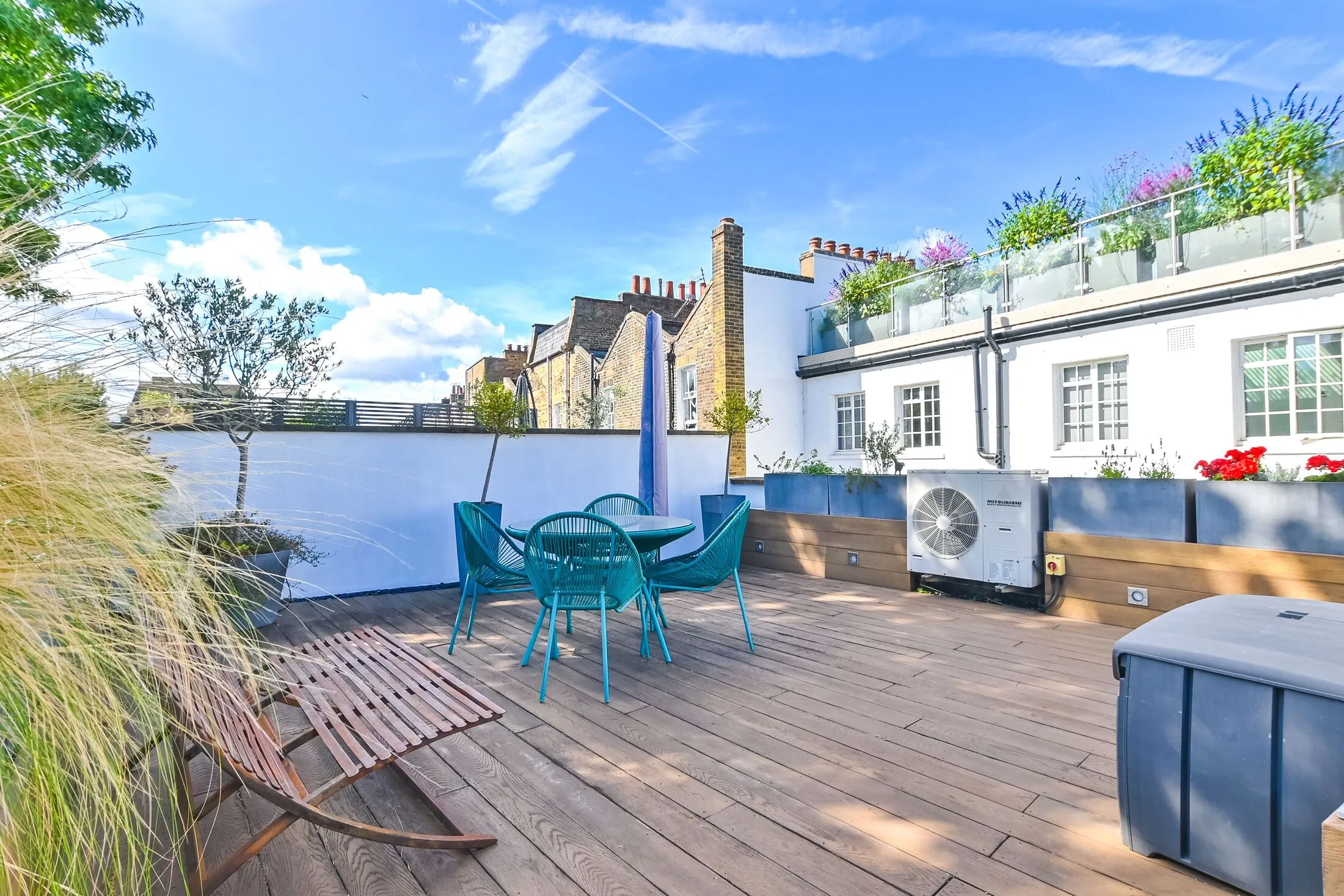 House Barnsbury Road in Greater London