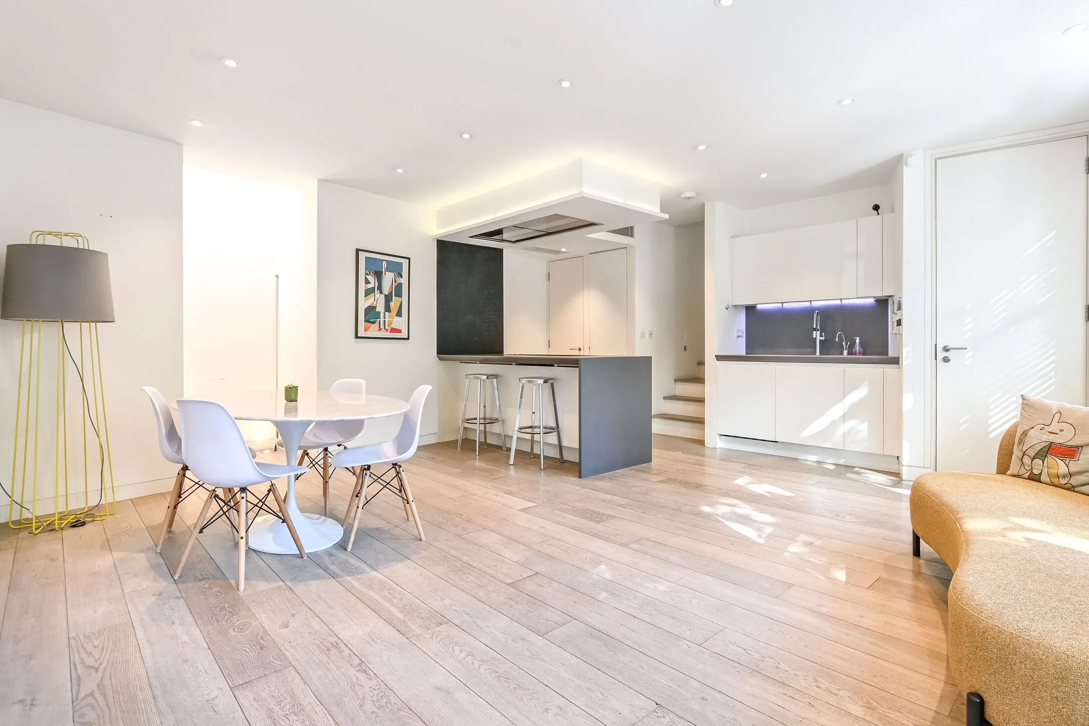 House Barnsbury Road in Greater London