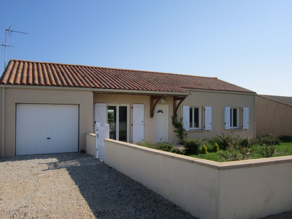 Maison Rue de la Tête Noire à Longèves
