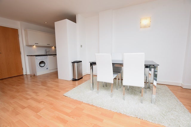 Flat Fitzwilliam Street in Sheffield