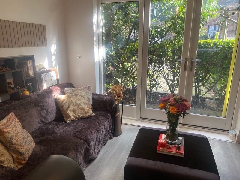 Room Durward Street in Greater London