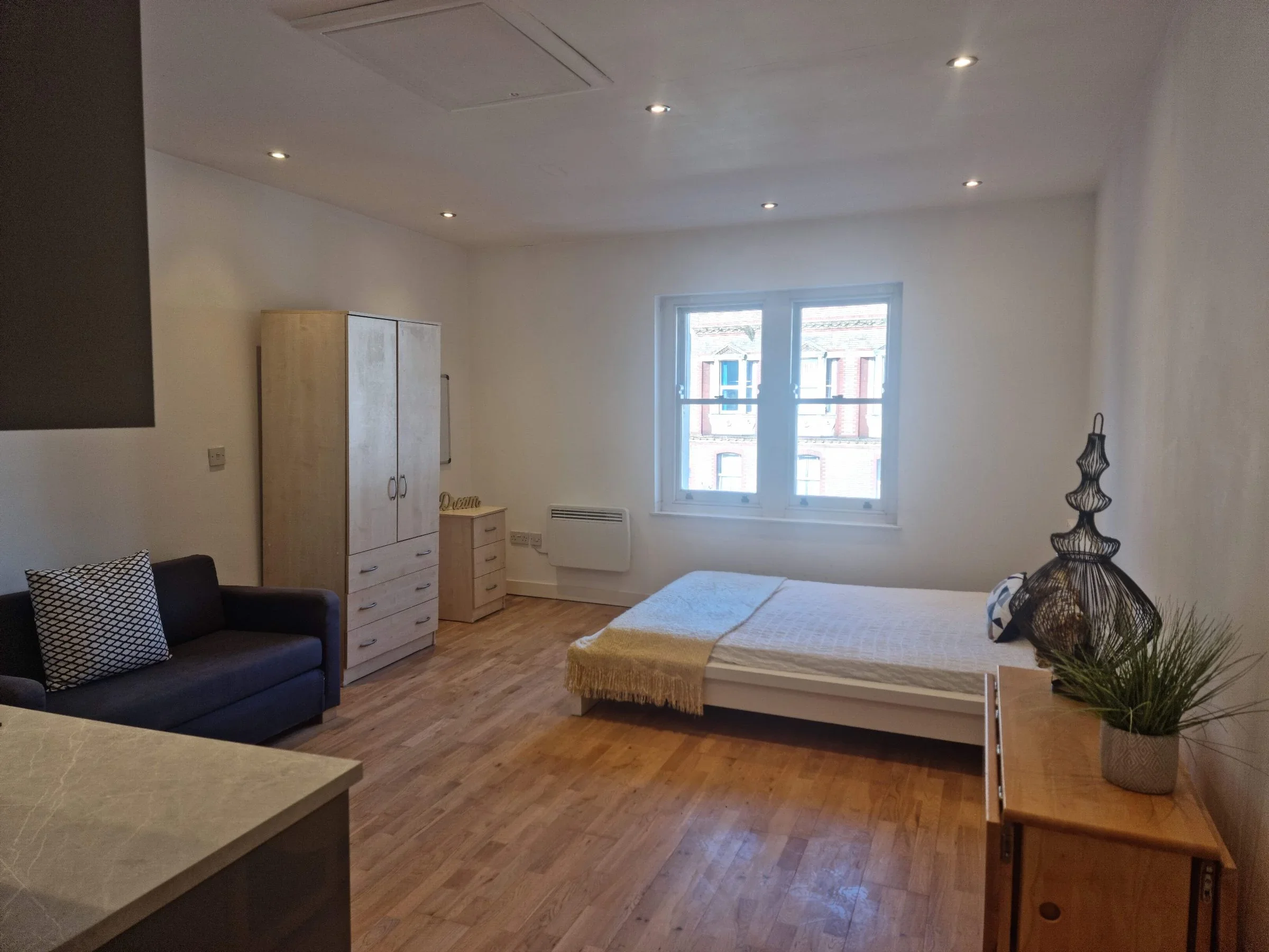Flat Upper Maudlin Street in Bristol