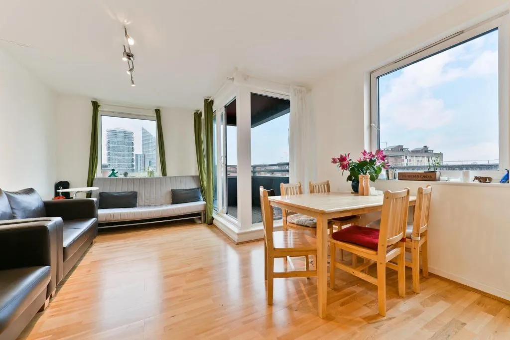 Flat Provost Street in Greater London