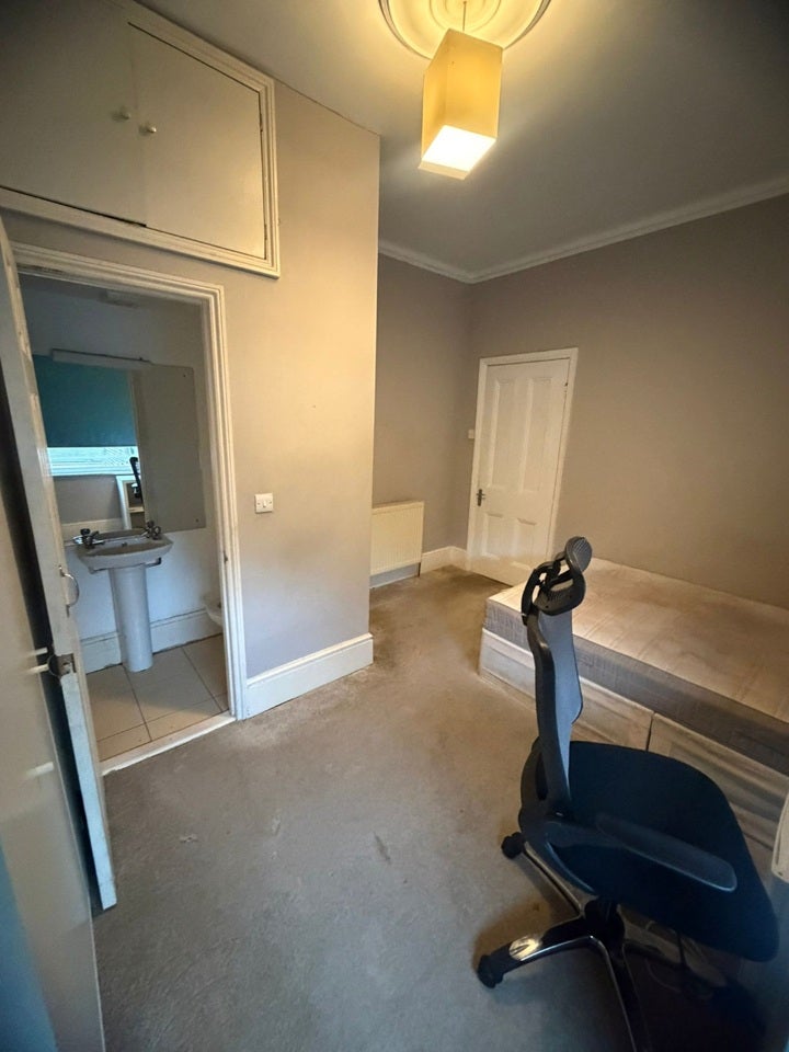 Room South Croxted Road in Greater London