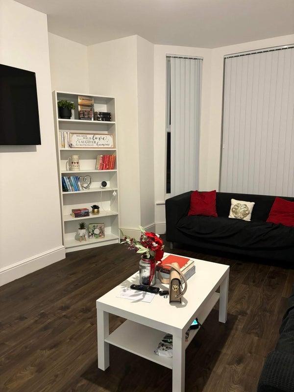 Room Orrell Lane in Liverpool