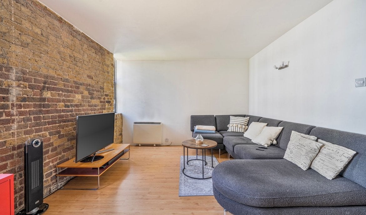 Flat New Tannery Way in Greater London