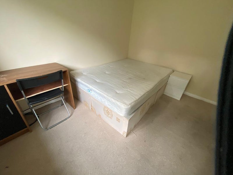Room Star Lane in Greater London