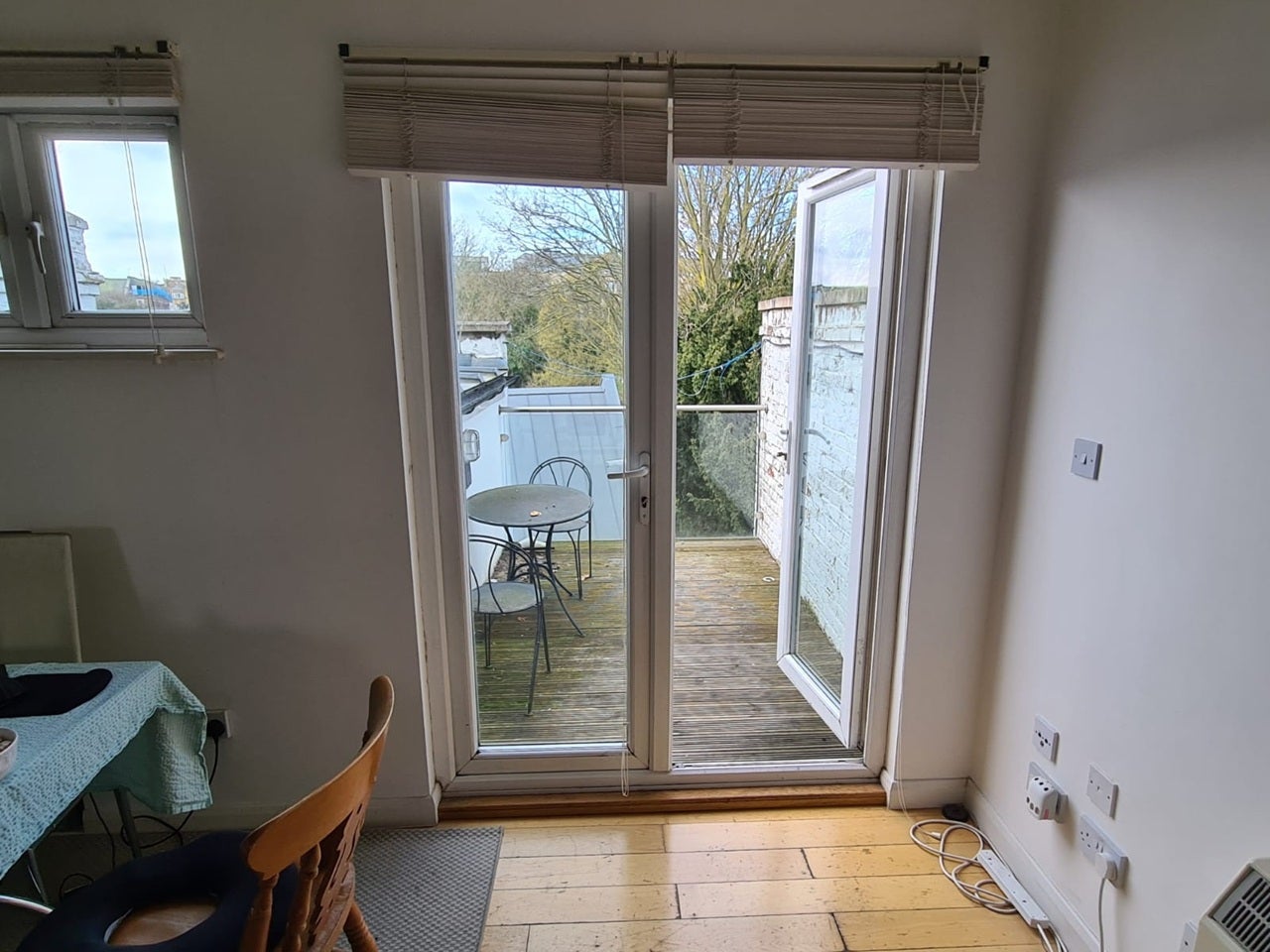 Room Kingsgate Road in Greater London