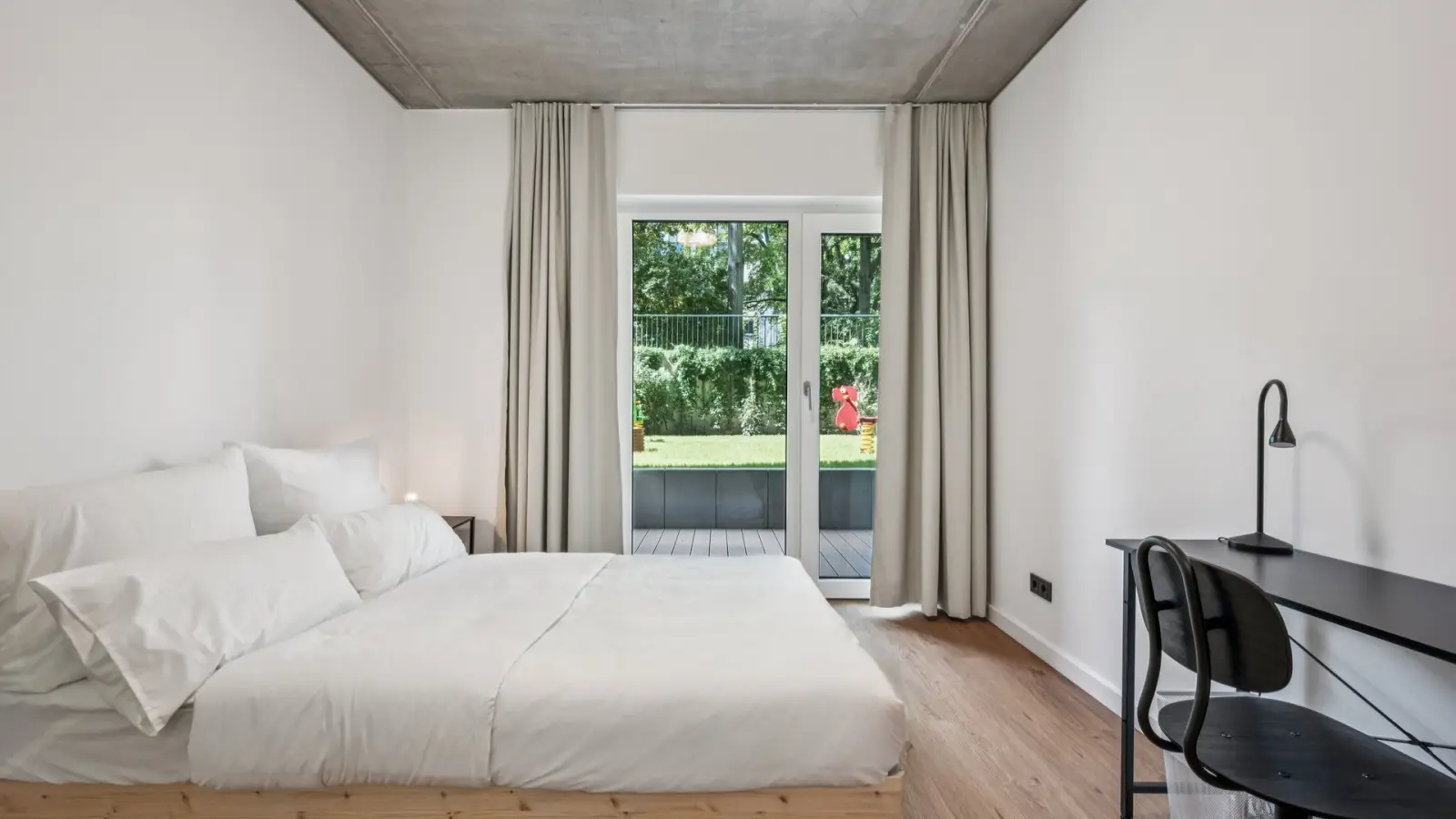 Wohnung Bernhard-Weiß-Straße in Berlin