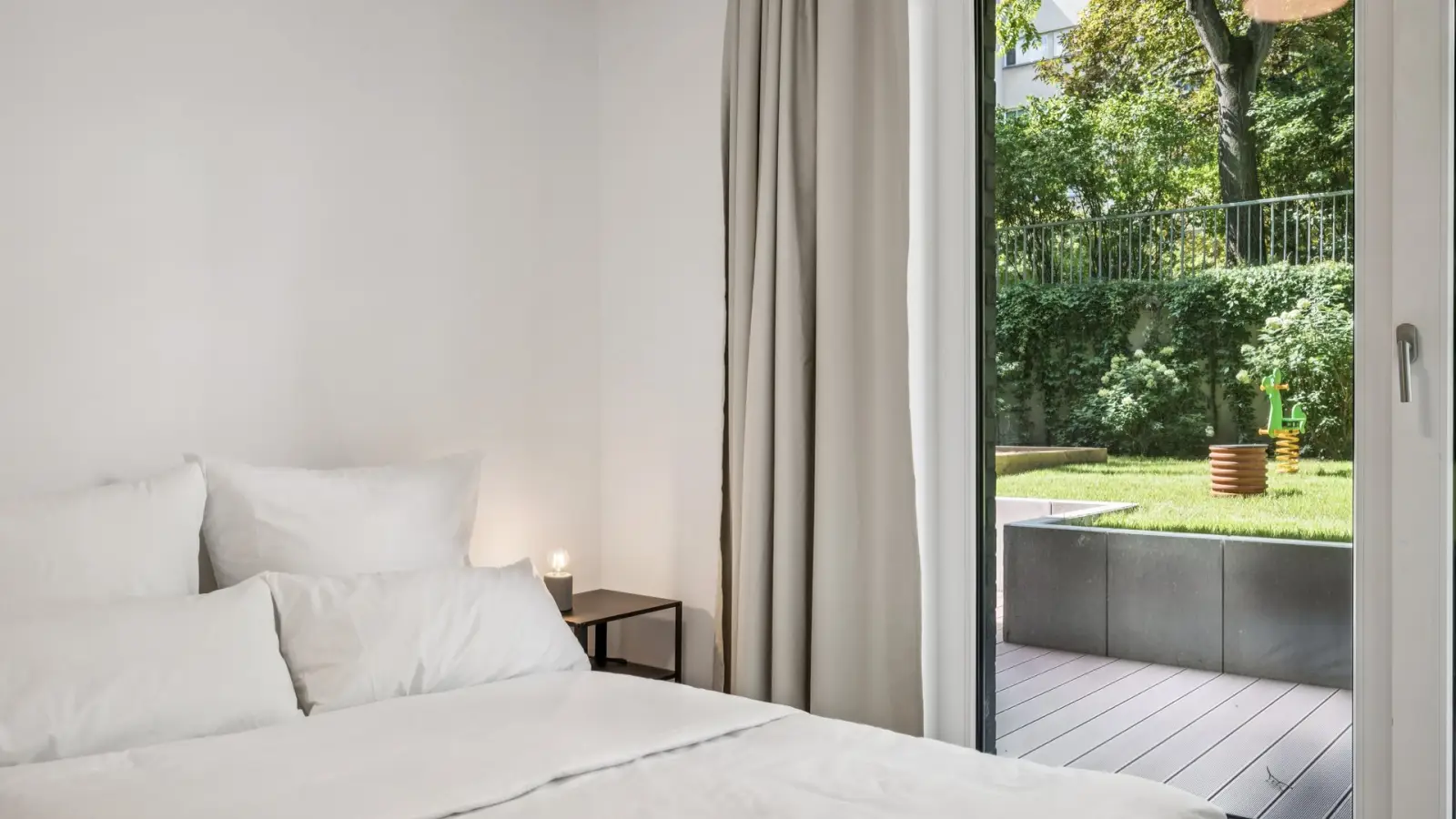 Wohnung Bernhard-Weiß-Straße in Berlin