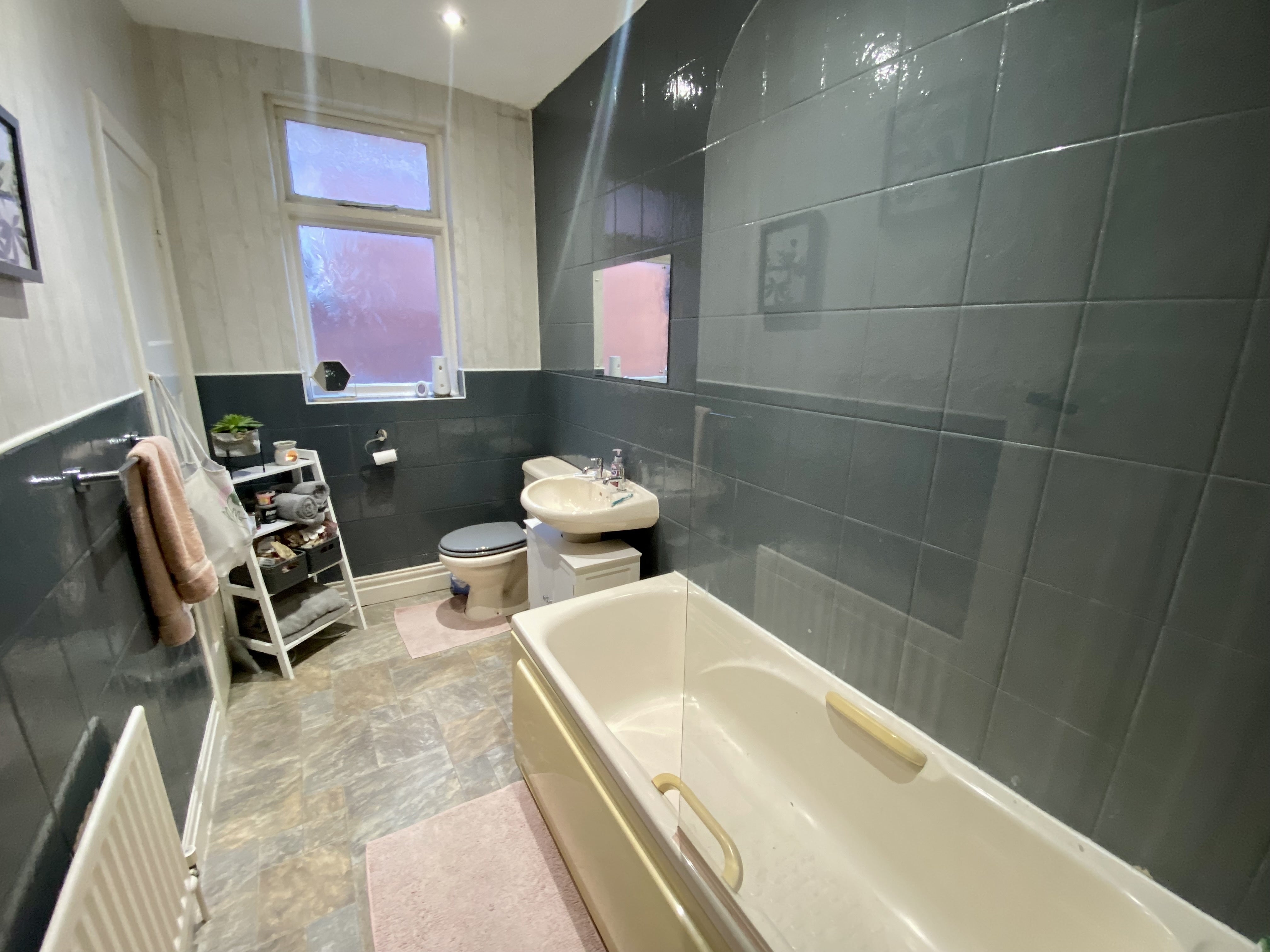Flat Biddlestone Crescent in North Tyneside