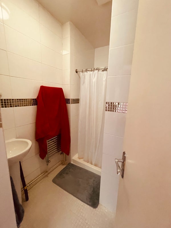 Room The Curve in Greater London
