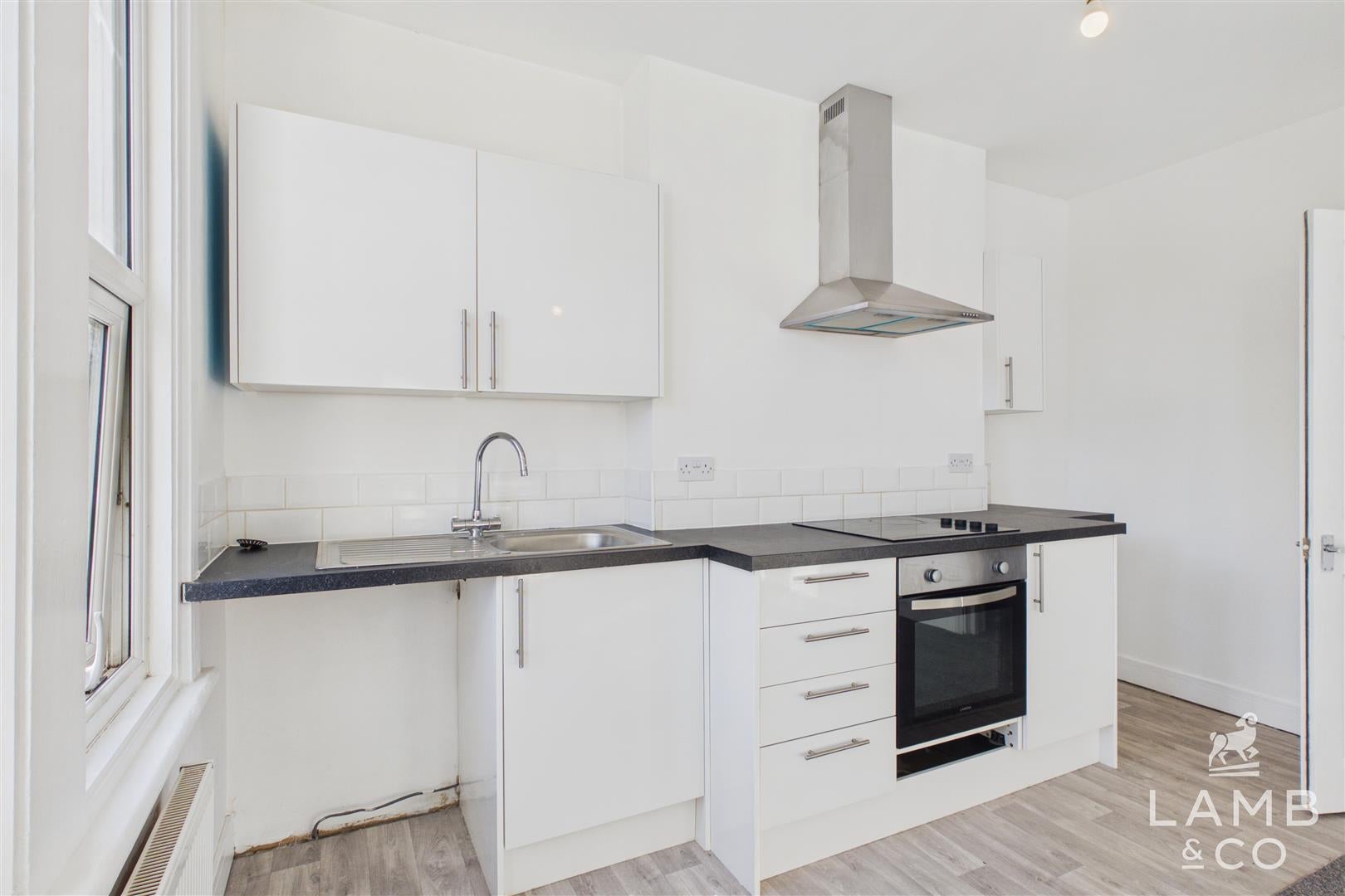 Flat West Avenue in Clacton-on-Sea