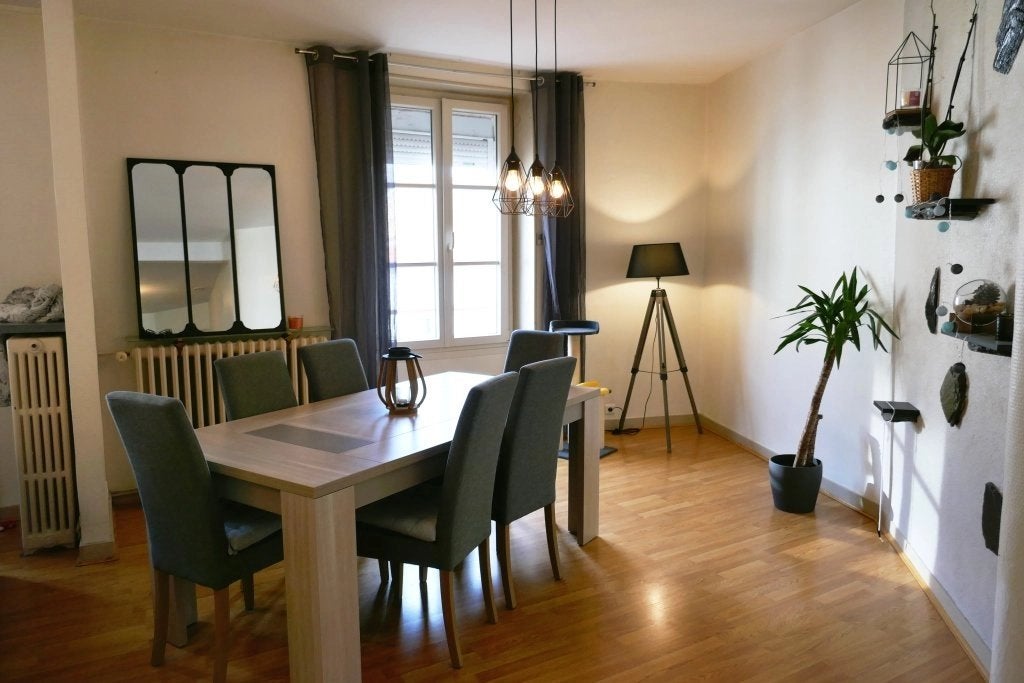 Flat Place Jean Moulin in Cholet