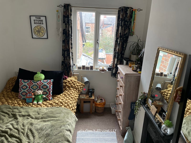 Room Middleton Street in Nottingham