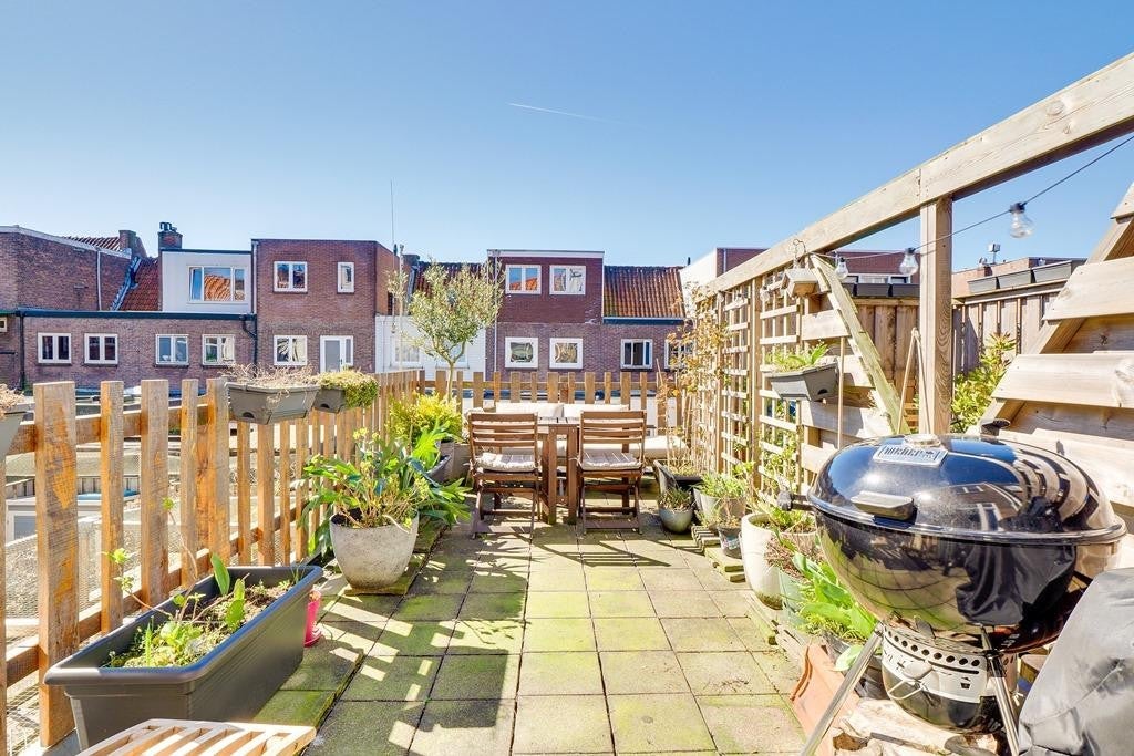 Appartement Burgemeester van Tuyllkade 10