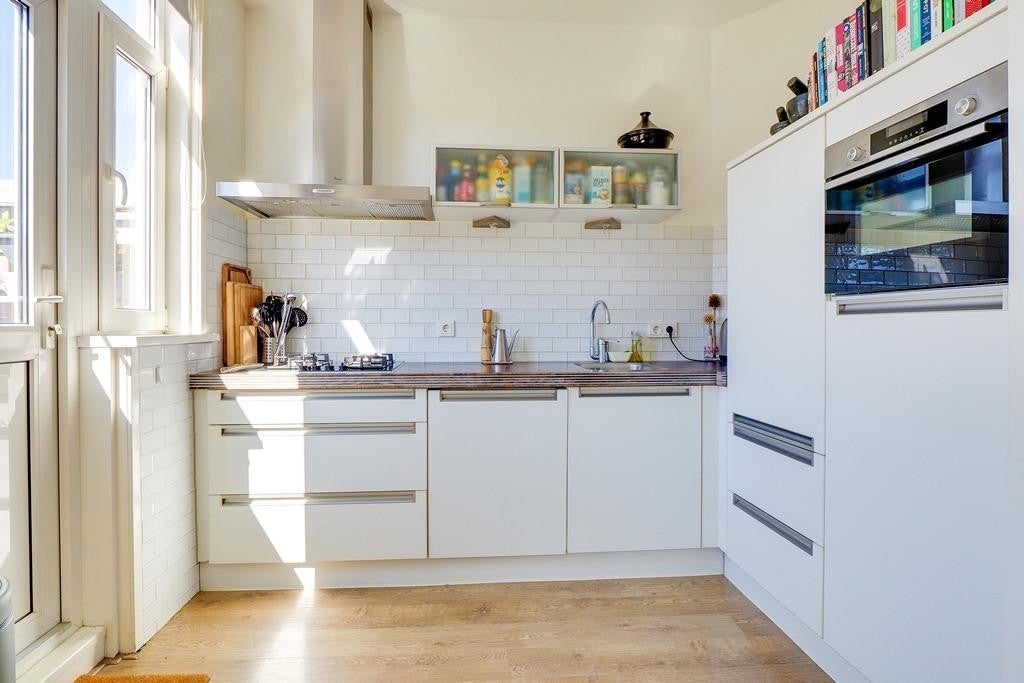 Appartement Burgemeester van Tuyllkade 9