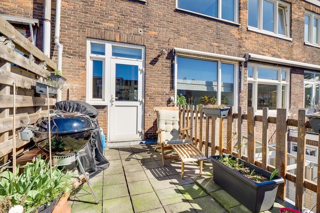 Appartement Burgemeester van Tuyllkade 12