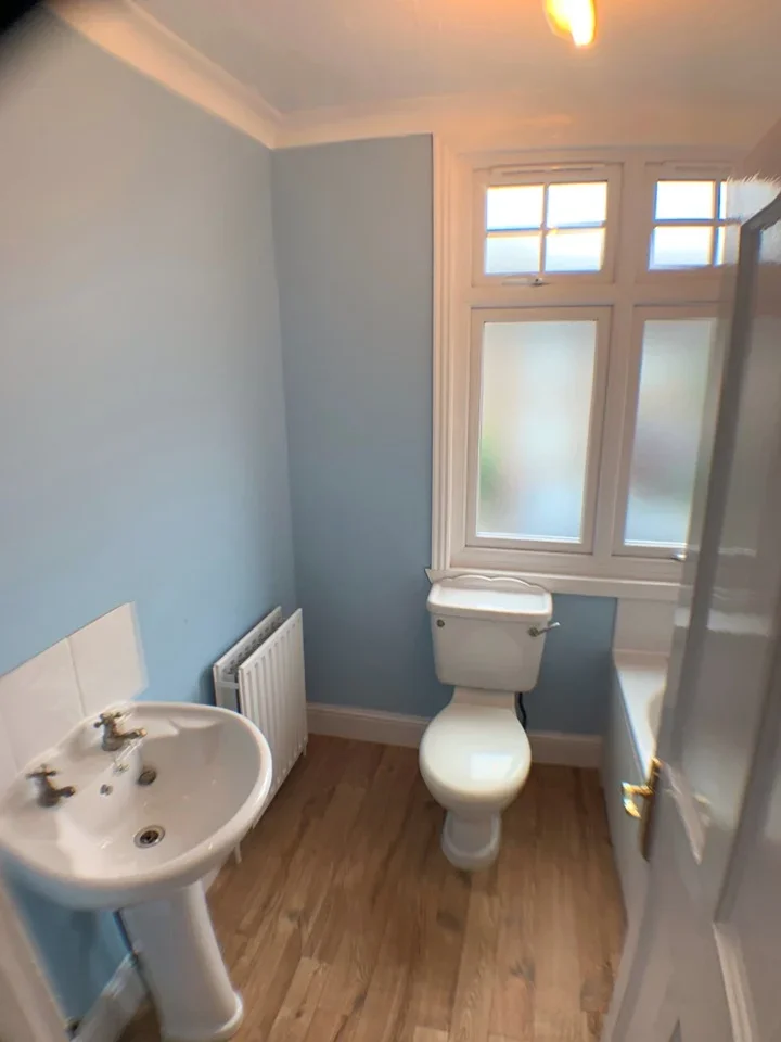 Room Bishop Road in Chelmsford