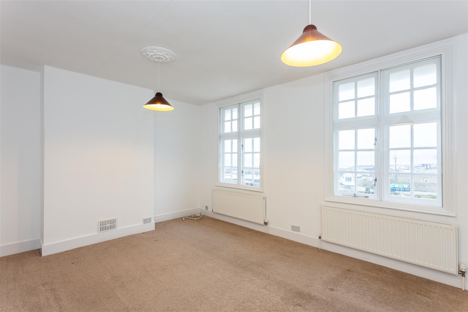Flat Bedford Terrace in Bridport