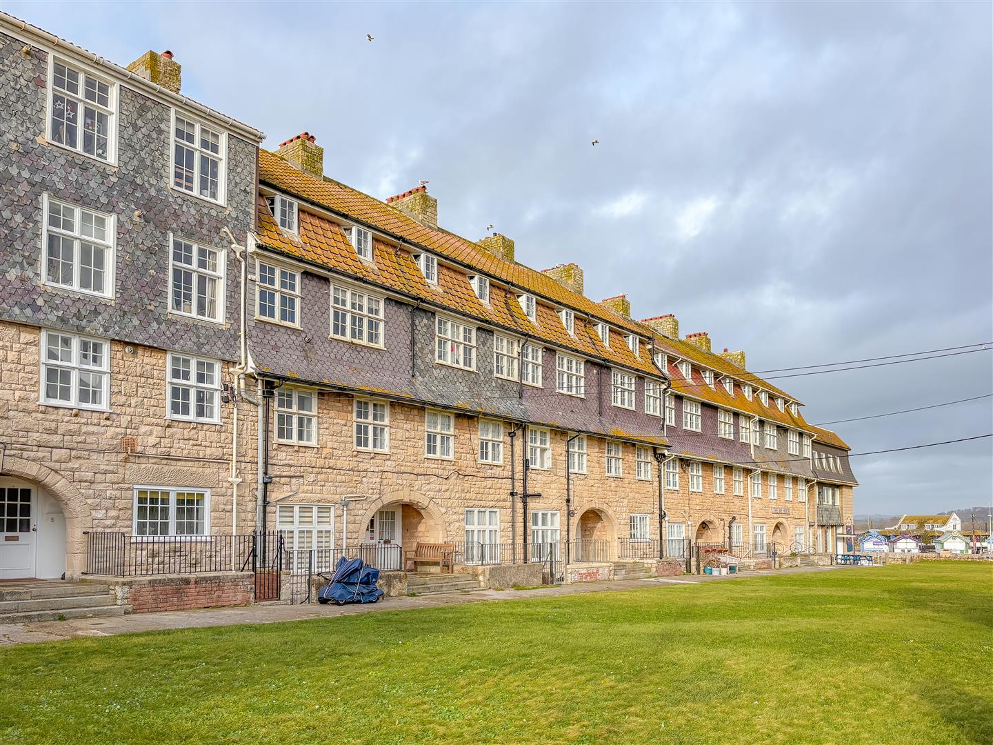 Flat Bedford Terrace in Bridport