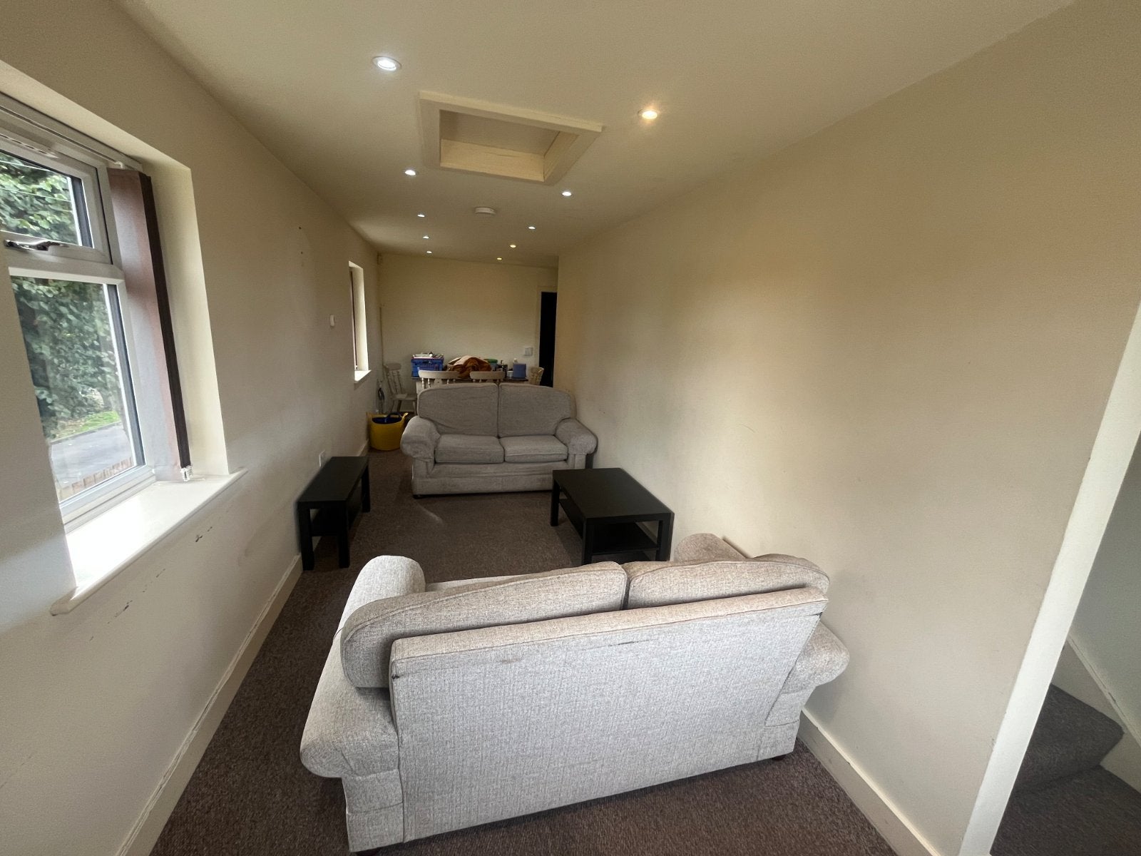 Flat Chelwood Crescent in Leeds