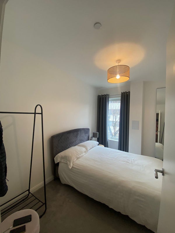 Room Linden Avenue in Greater London