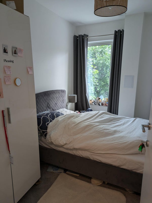 Room Linden Avenue in Greater London