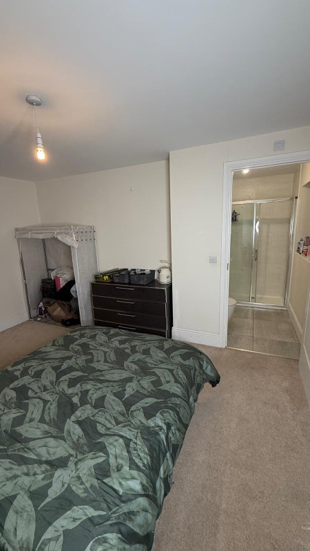 Room Hackness Road in Leicester