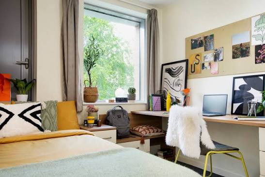 Room Pocock Street in Greater London