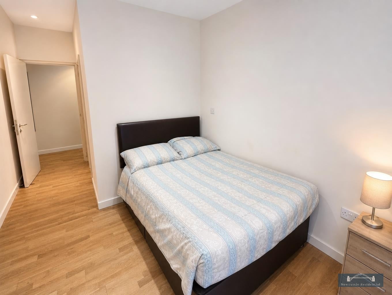 Flat Grosvenor Road in Newcastle upon Tyne