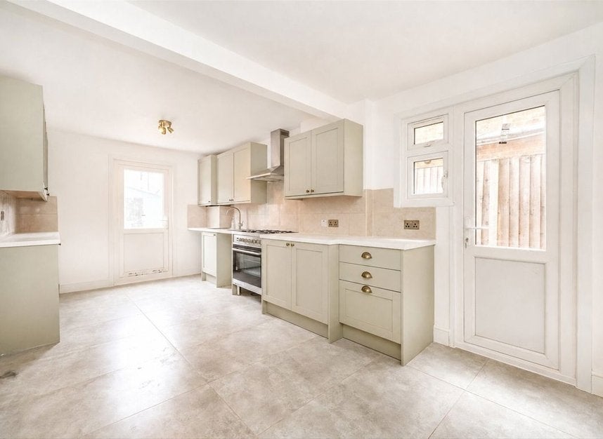 House Ashdon Road in Greater London
