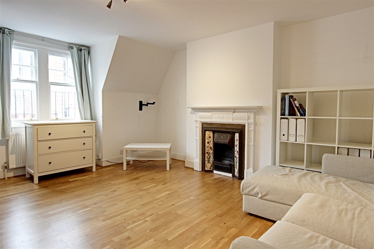 Flat Weymouth Street in City of Westminster